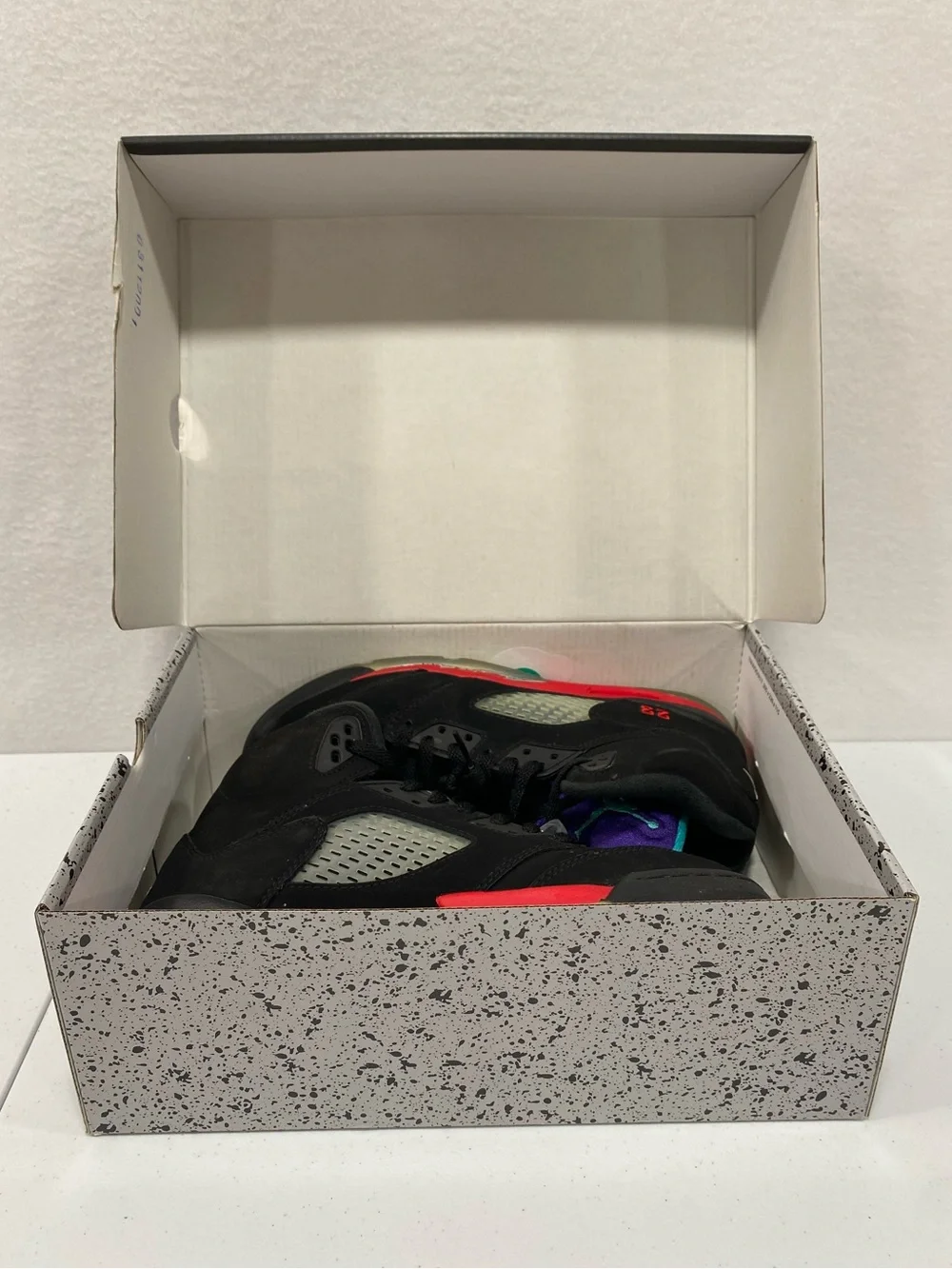 Nike Air Jordan 5 Retro GS Top 3 Black Metallic Grape Fire Red CZ2989-001 Sz 7Y